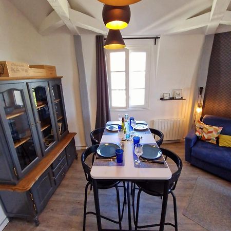 Appartement Loire et Château, Hyper Centre, Linge inclus, 3ème étage Saumur Exterior foto