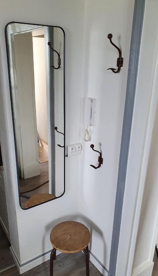 Appartement Loire et Château, Hyper Centre, Linge inclus, 3ème étage Saumur Exterior foto