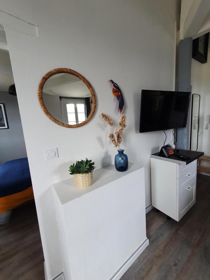 Appartement Loire et Château, Hyper Centre, Linge inclus, 3ème étage Saumur Exterior foto